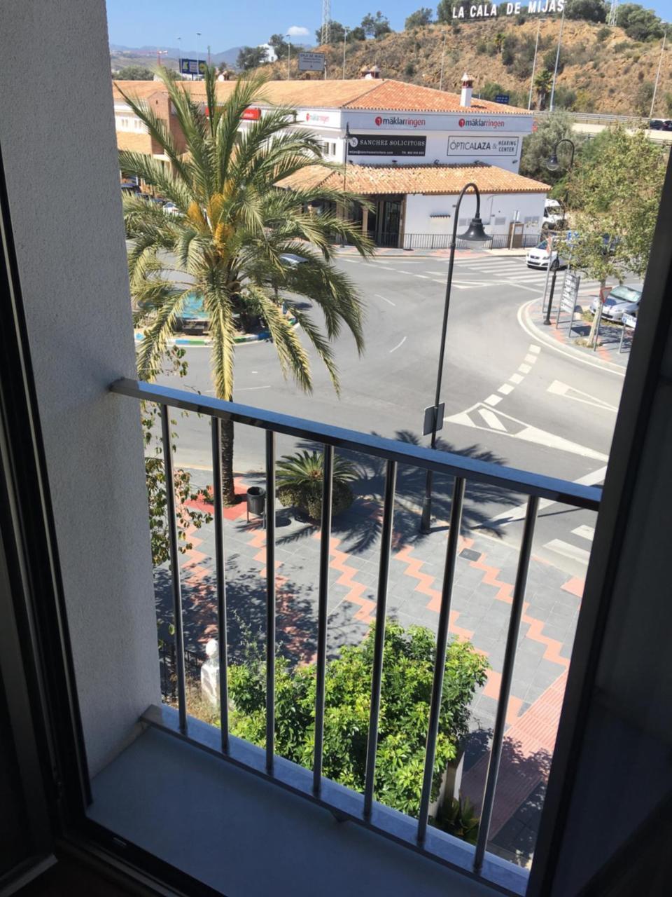 卡门酒店 卡拉德米哈斯 外观 照片